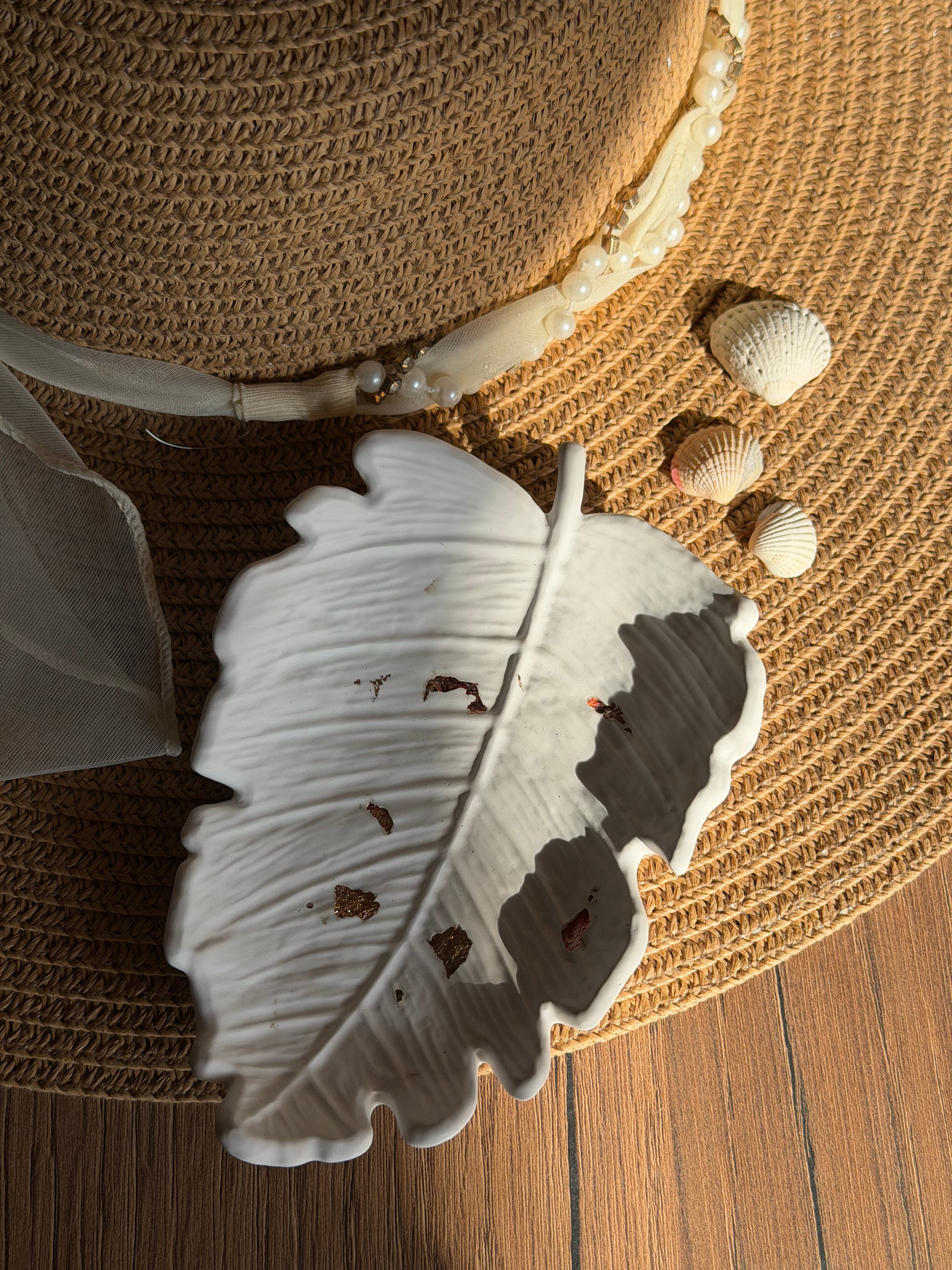 "Kole"- Leaf Tray