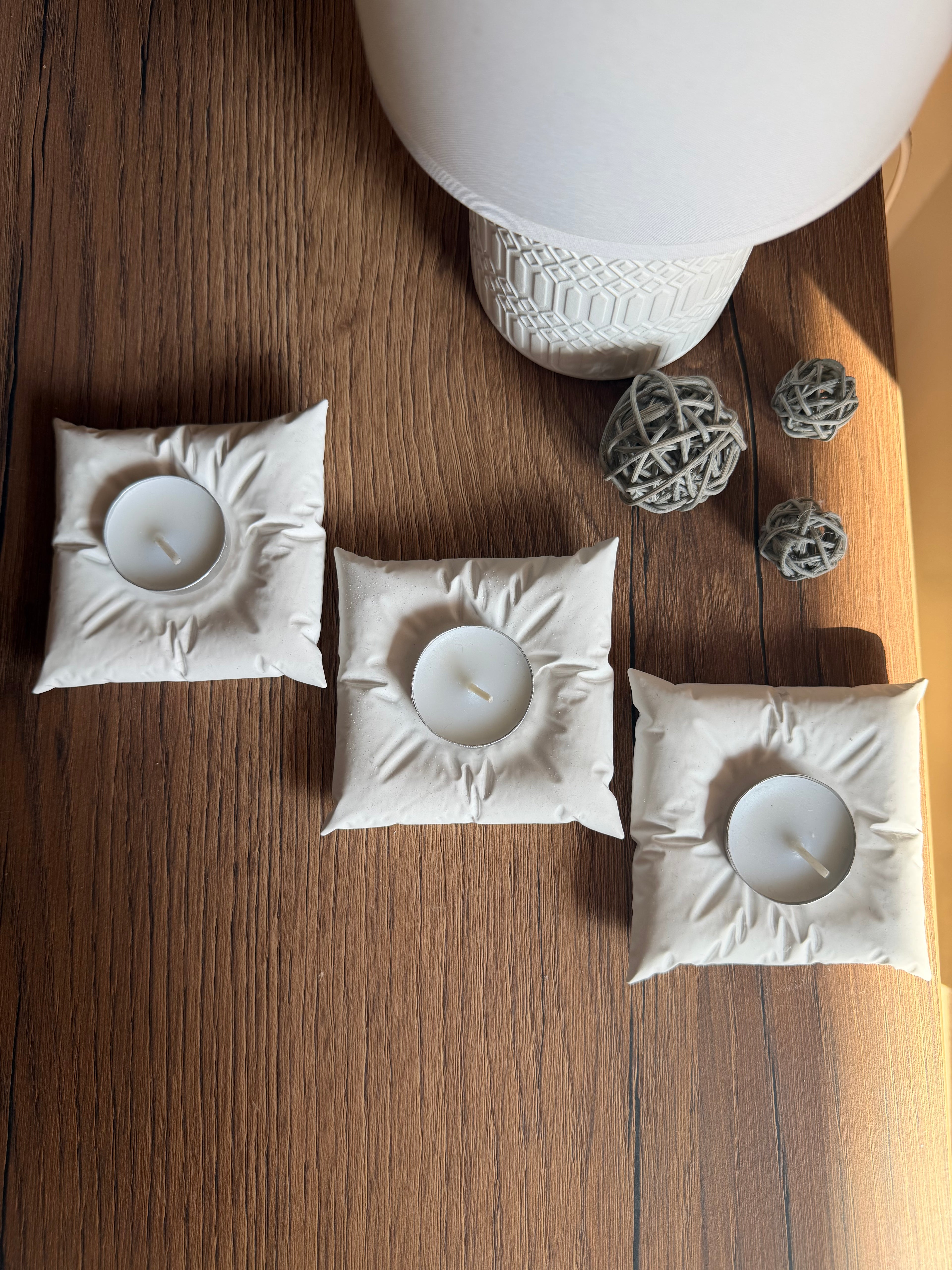 "Kotte"- Cushion Candle Holder Set of 03 pcs
